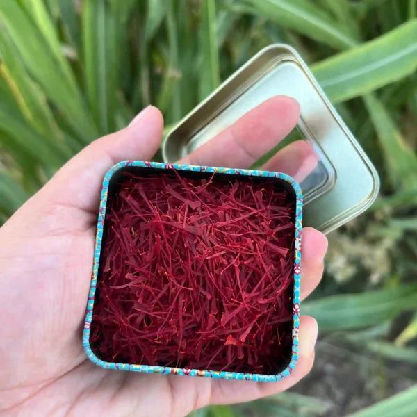 زعفران سوپرنگین صادراتی۲ مثقالی با ظرف خاتم