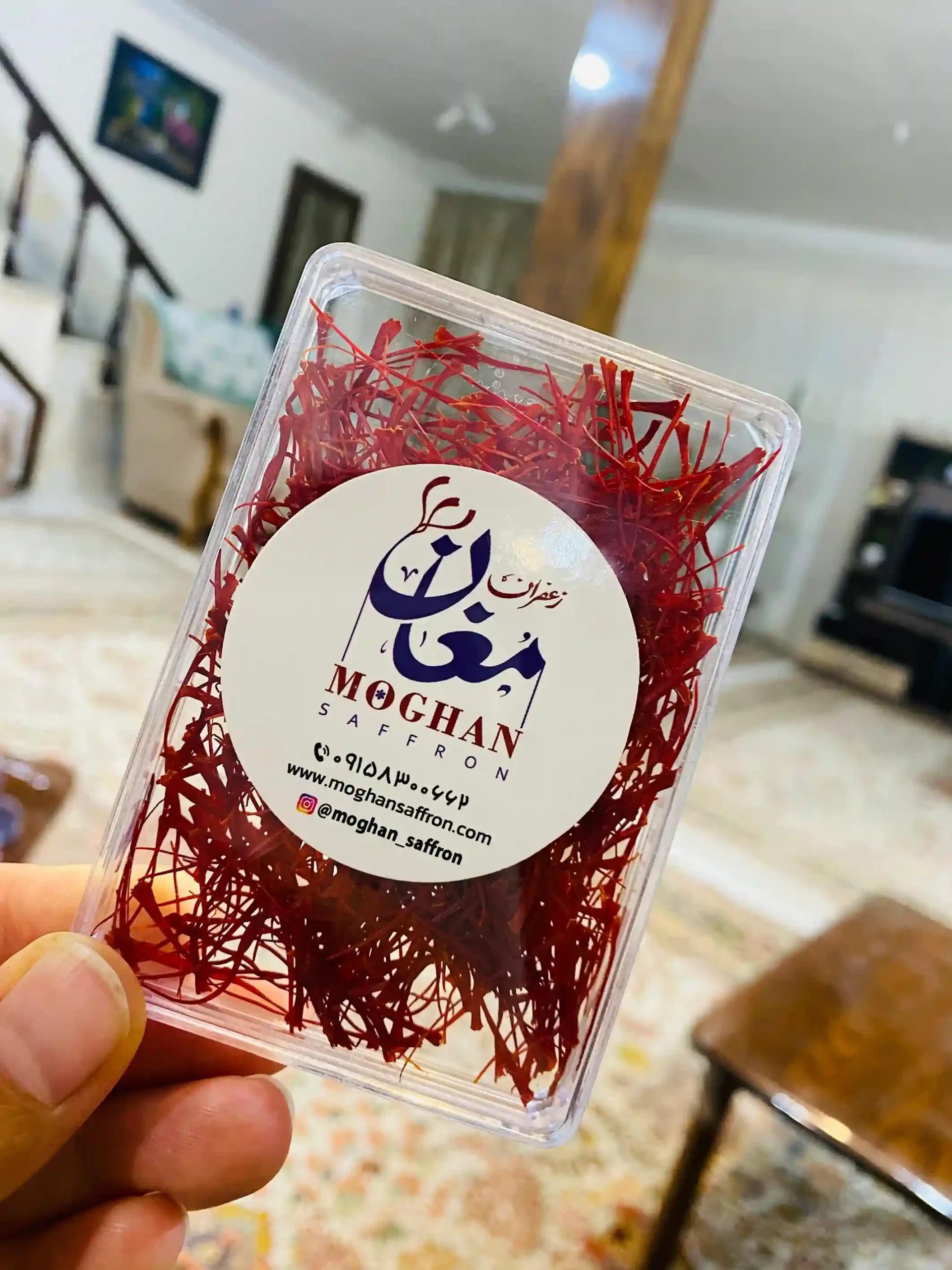 زعفران نگین سنتی خشک نیم مثقالی با عطر طبیعی زعفران نگین سنتی خشک نیم مثقالی با عطر طبیعی
