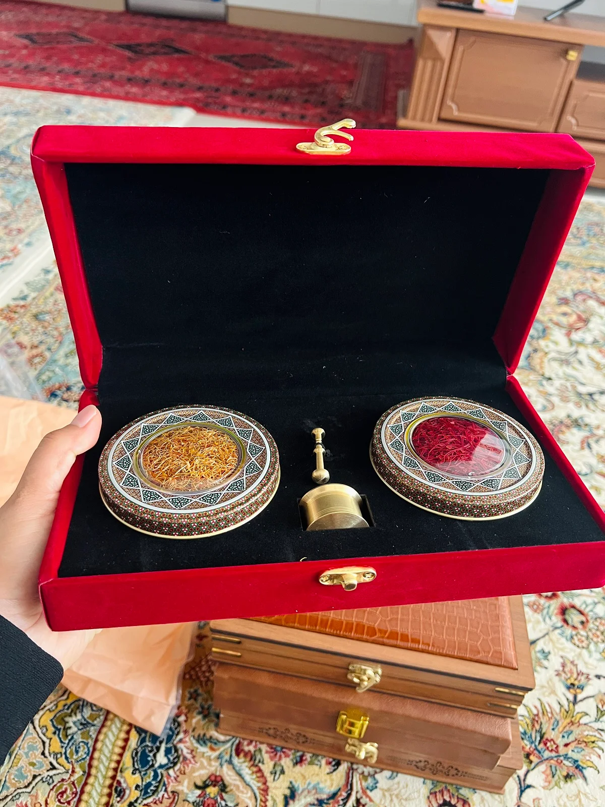 box hediyeh samin باکس هدیه ثمین